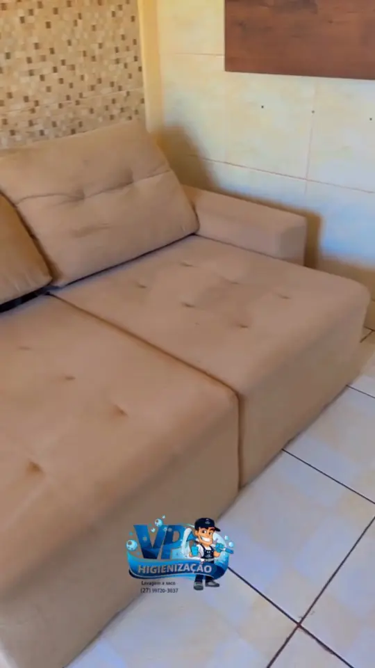 Sofá caramelo higienizado